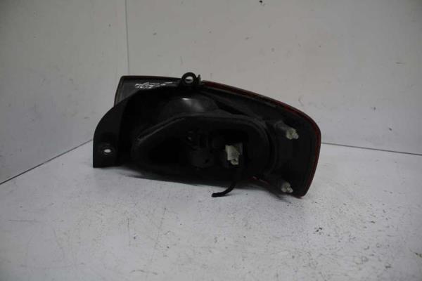 FEU ARRIERE GAUCHE FIAT CROMA 2005-2010 - Vue 2